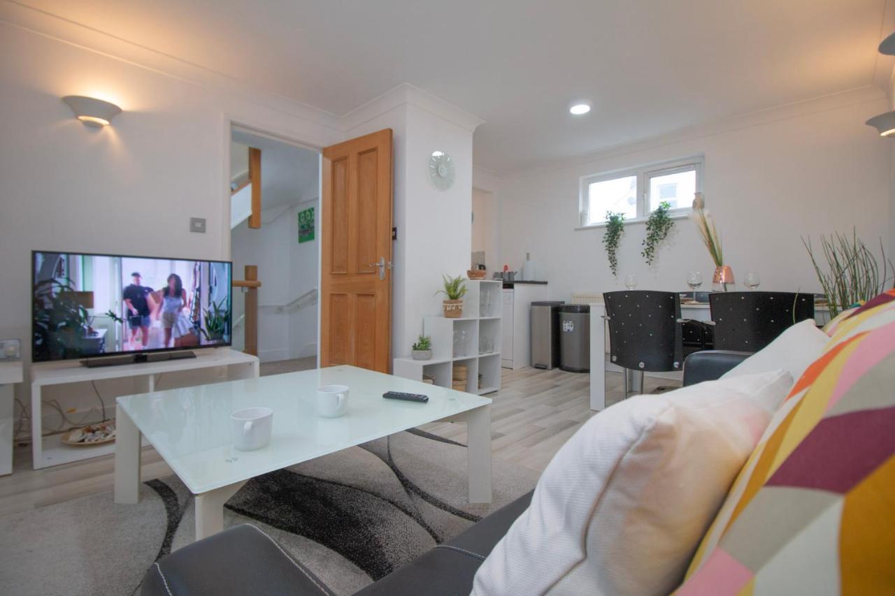 Sealock Mews By Property Promise Cardiff Bagian luar foto